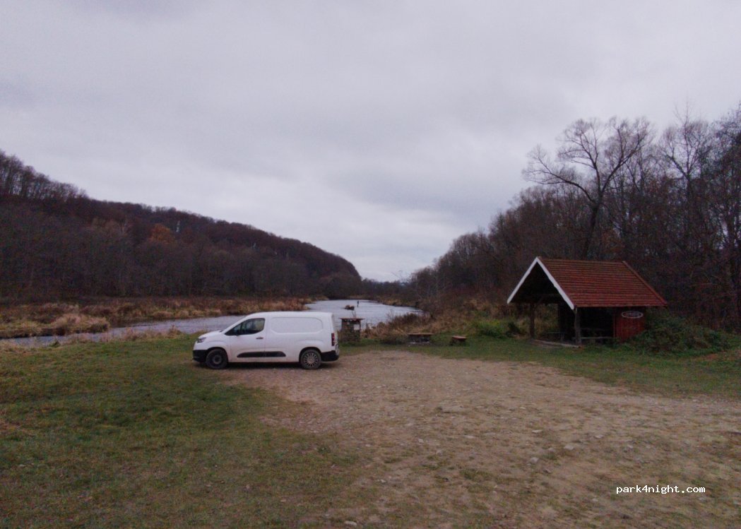(38) Średnia Wieś - Unnamed Road — foto 4