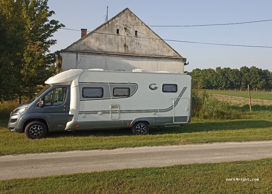 (6344) Hajós - 115 Szigeti Fő utca — foto