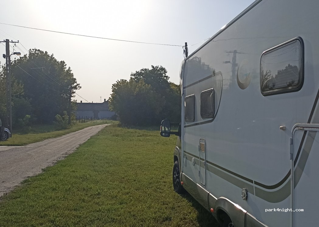 (6344) Hajós - 115 Szigeti Fő utca — foto 3