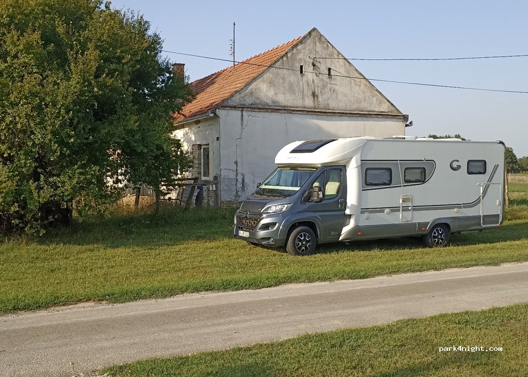 (6344) Hajós - 115 Szigeti Fő utca — foto 4