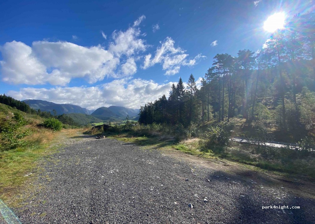 (4137) Årdal - Rv13 — foto