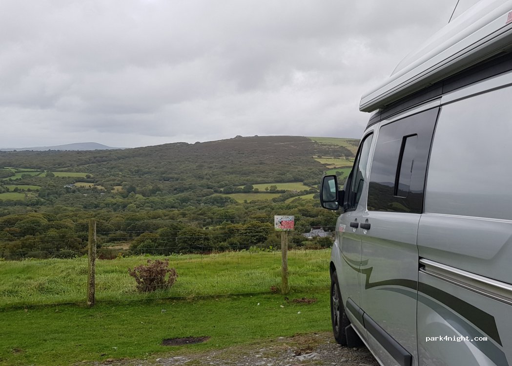 (SA42 0QJ) Newport - Fford Cilgwyn — foto