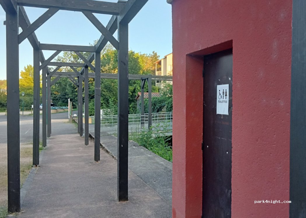 (71960) La Roche-Vineuse - 5319F Rue des Loisirs — foto 4