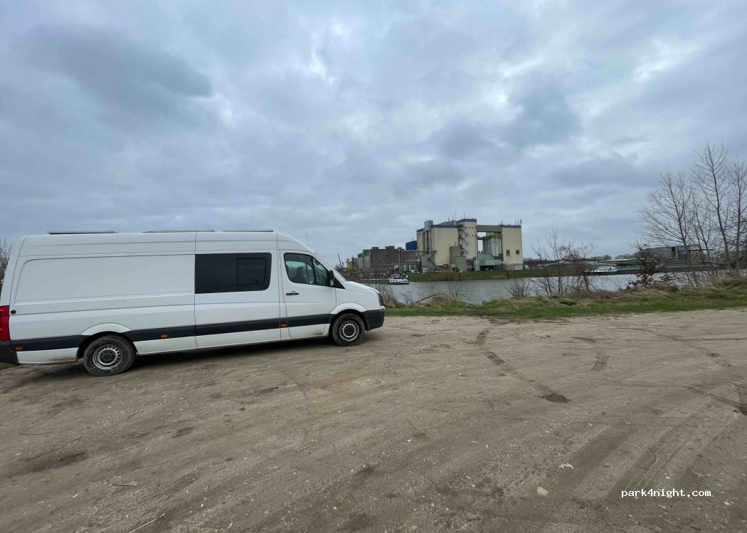 (6598) Heijen - De Witte Steen — foto 2