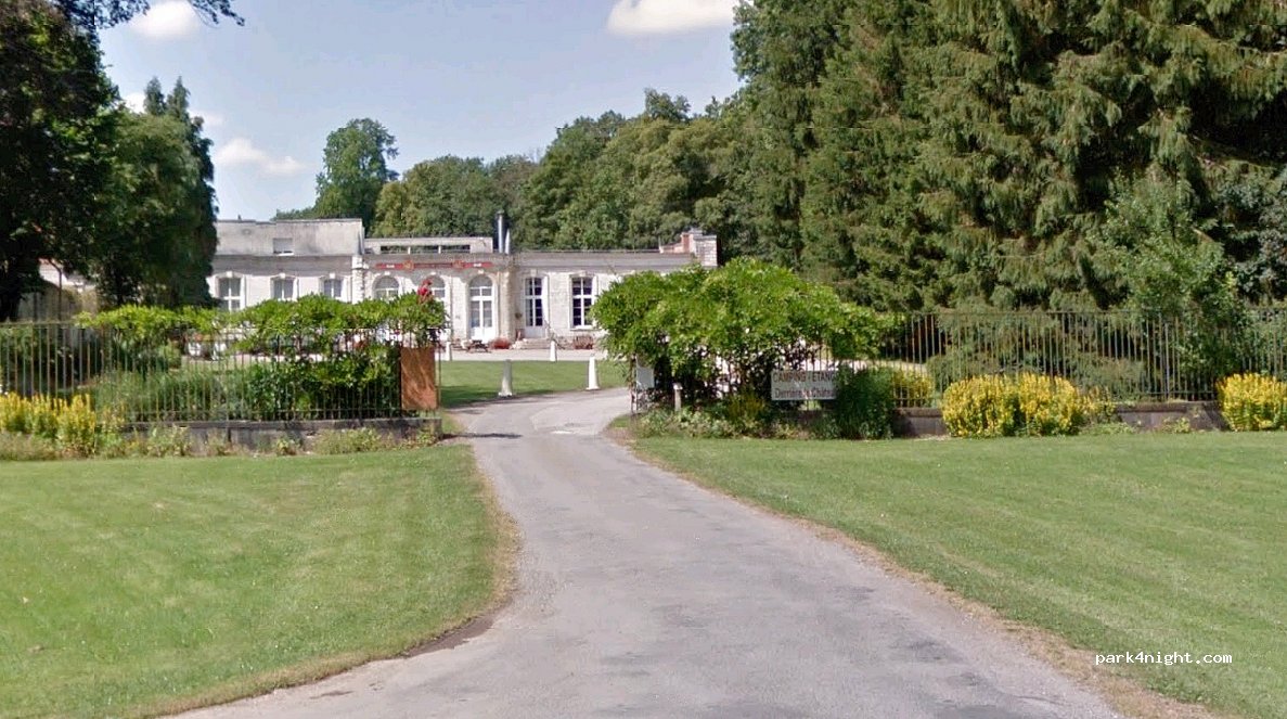 Camping du Château d'Equirre — foto