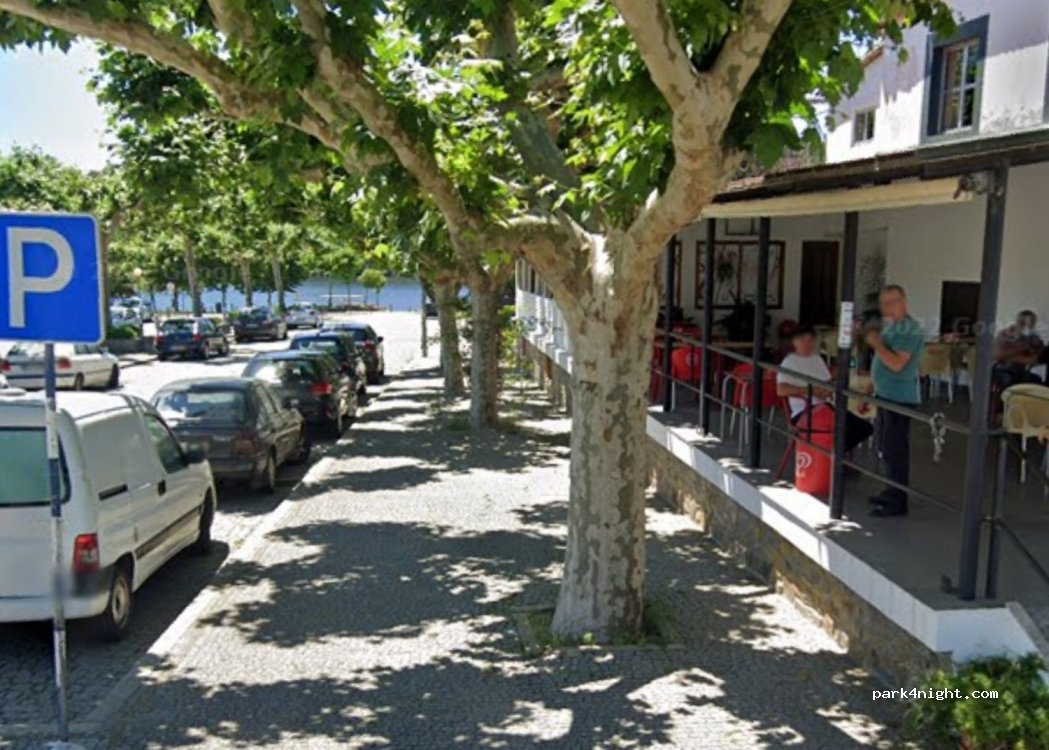 (4515-552) Melres - 80 Rua Padre Jerónimo — foto