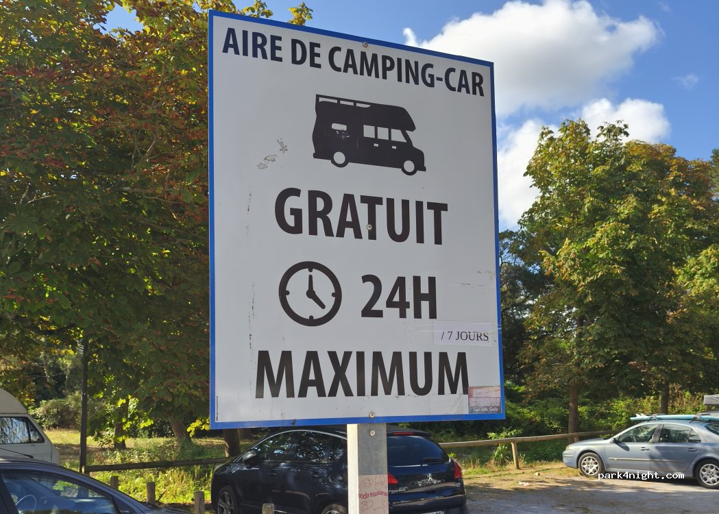 (40660) Moliets-et-Maa - Place de la Bastide — foto 5