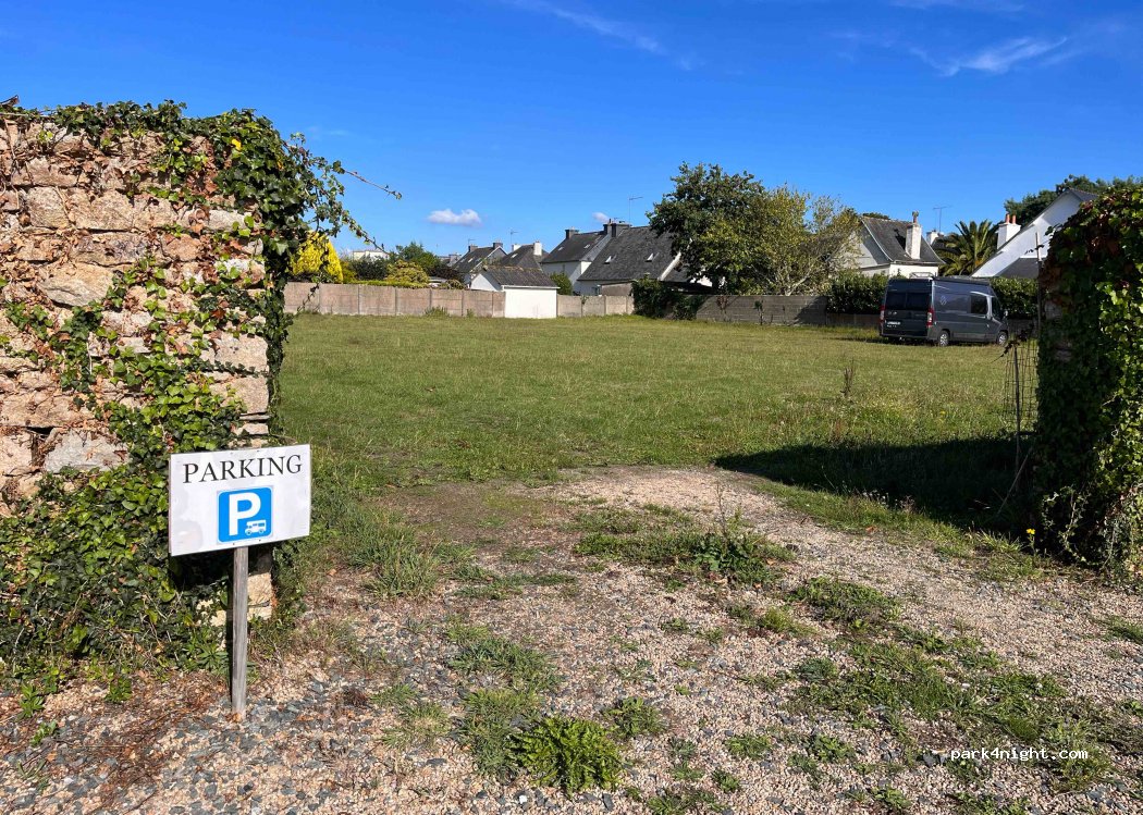 (22300) Ploumilliau - Rue Anatole le Bras — foto 2