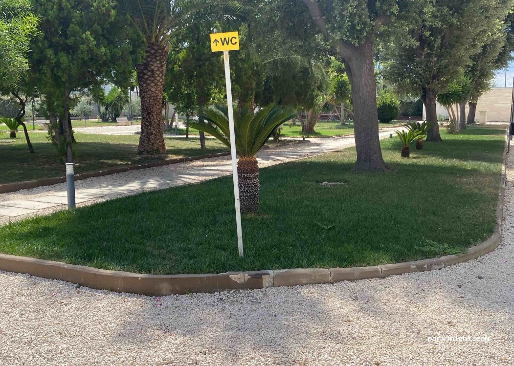 (76121) Barletta - 13 Viale del Santuario — foto 2