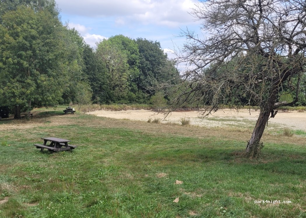 (61170) Montchevrel - Unnamed Road — foto
