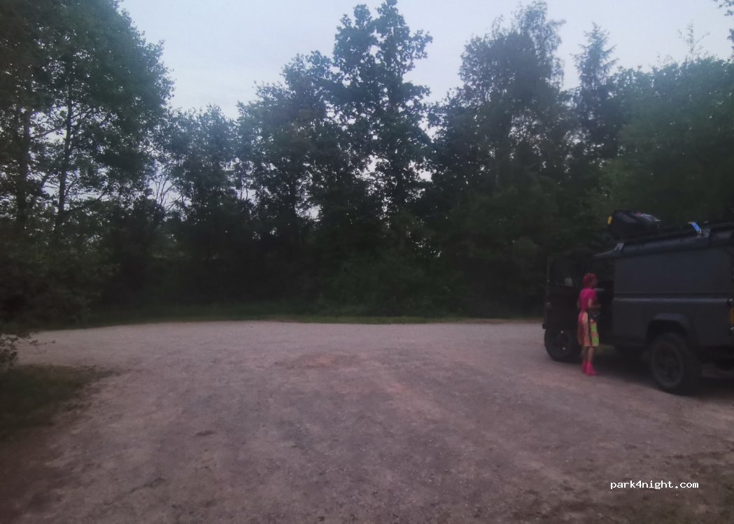 (SN15 5EF) Brinkworth - 8 Wood Lane — foto