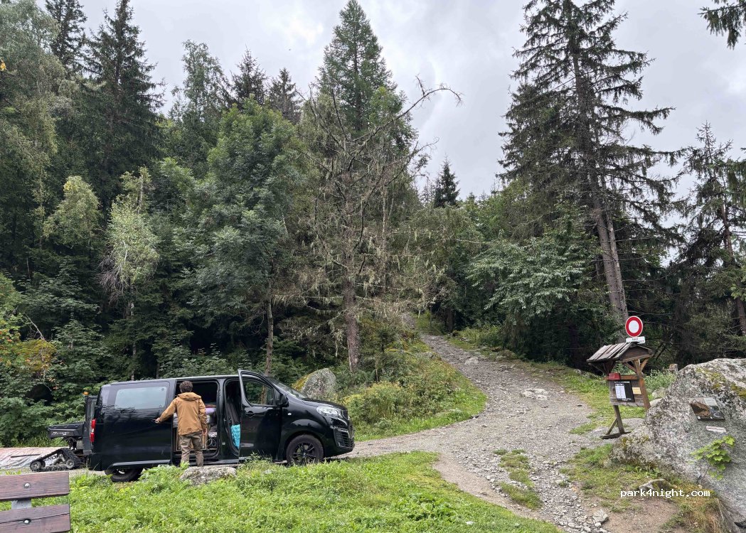 (74400) Chamonix-Mont-Blanc - 67 Chemin du Mauvais Pas — foto 2