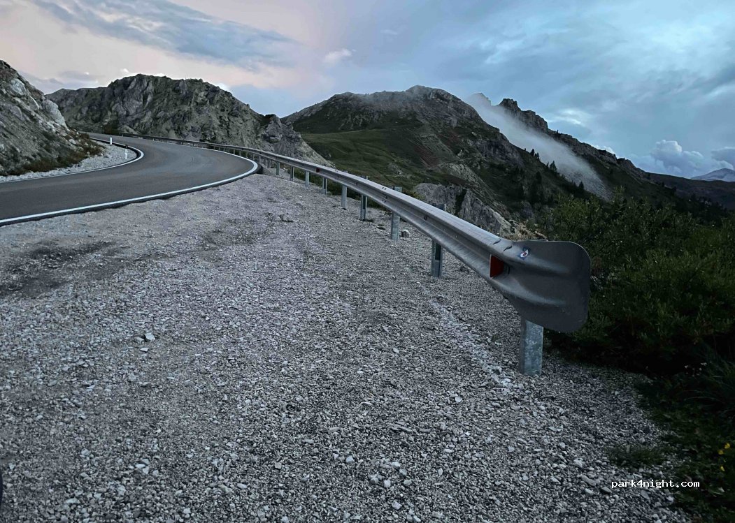 (32020) Livinallongo del col di lana - Strada Provinciale 24 del Passo Valparola — foto