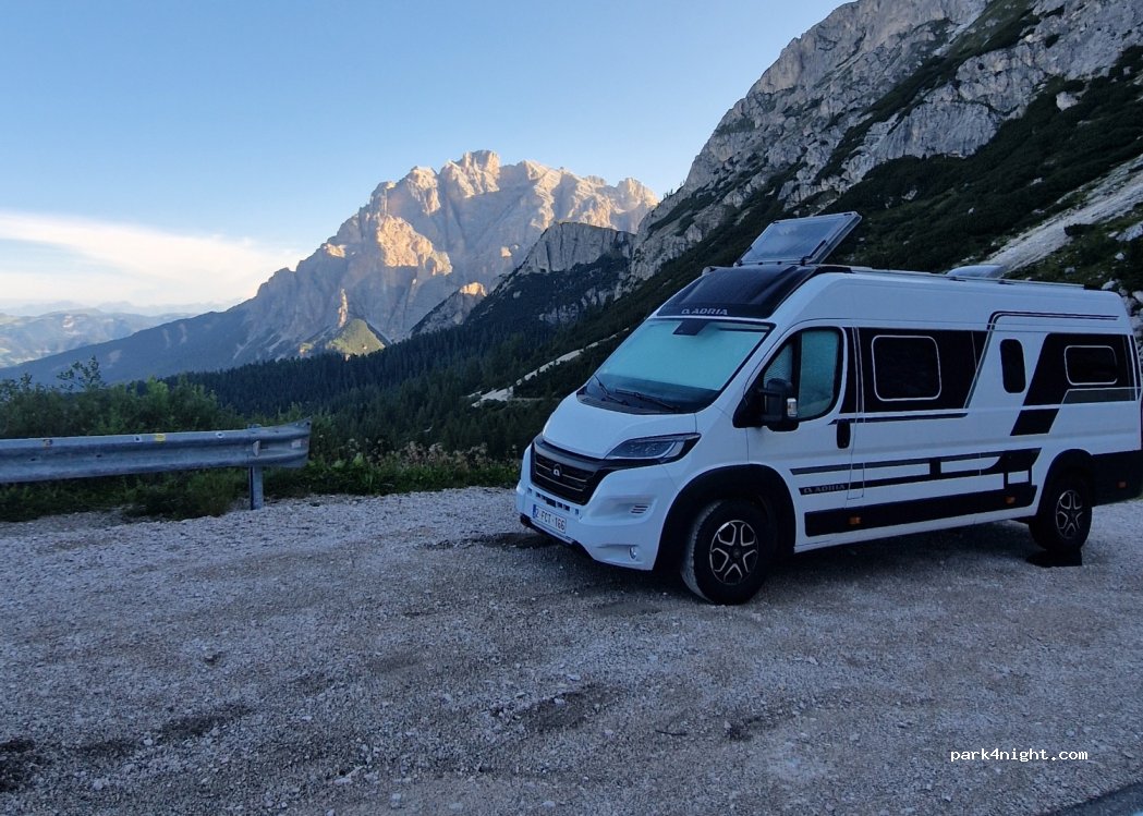 (32020) Livinallongo del col di lana - Strada Provinciale 24 del Passo Valparola — foto 3