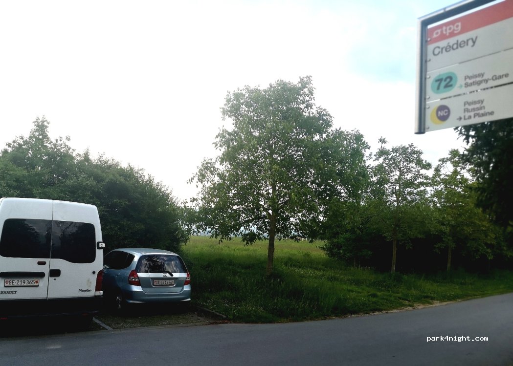 (1242) Satigny - 45 Route de Crédery — foto