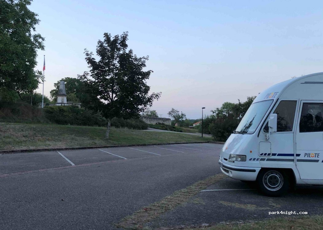 (88800) Remoncourt - 60 Place de la Mairie — foto