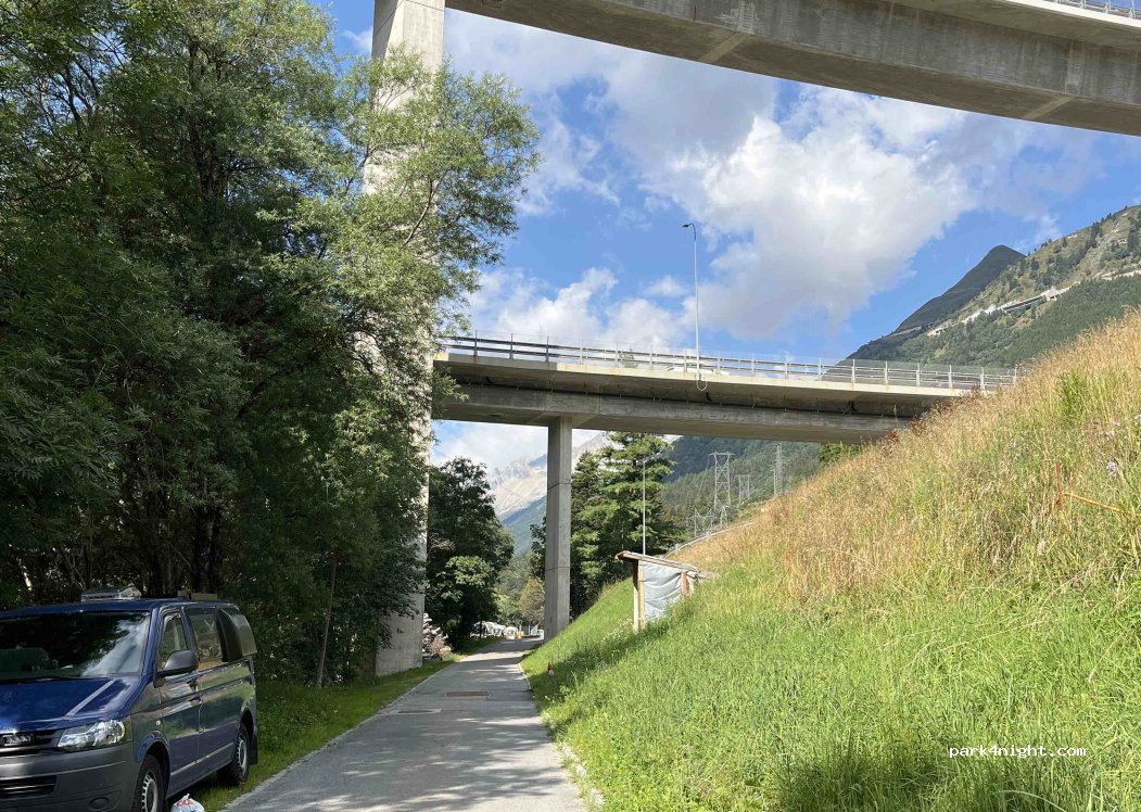 (6780) Airolo - 59 Via della Stazione — foto