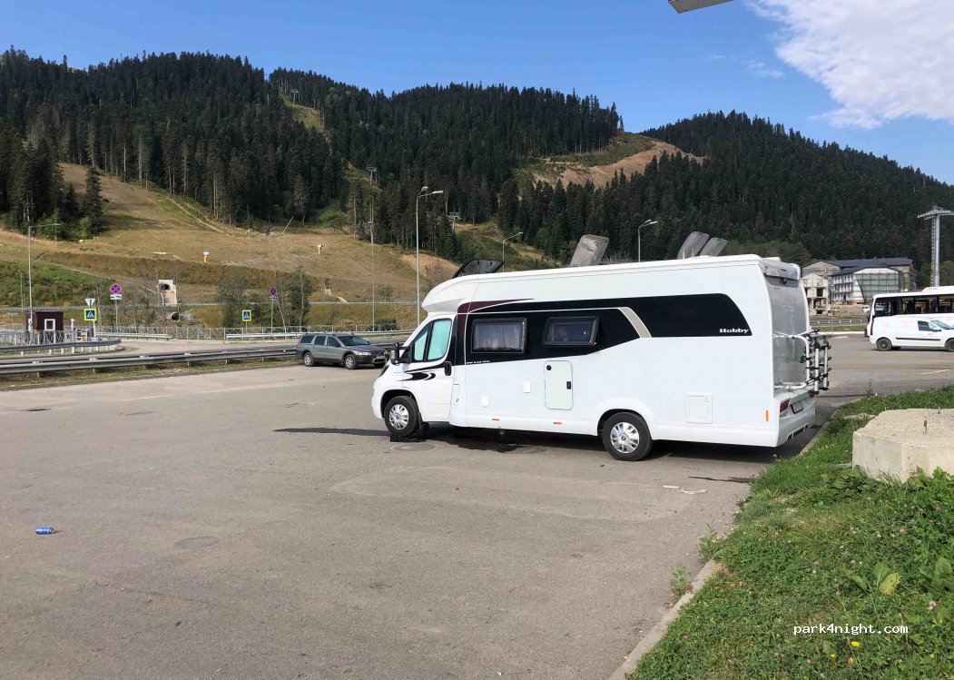 (369152) Lunnaya Polyana - Unnamed Road — foto 2