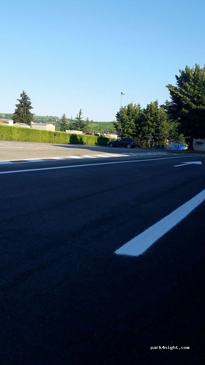 (12043) Canale - Via Mondo Bracco — foto