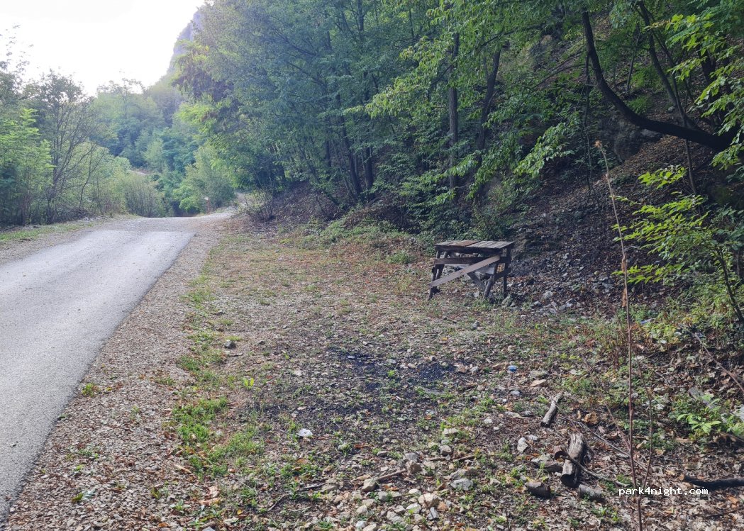 () Dobrače - Unnamed Road — foto