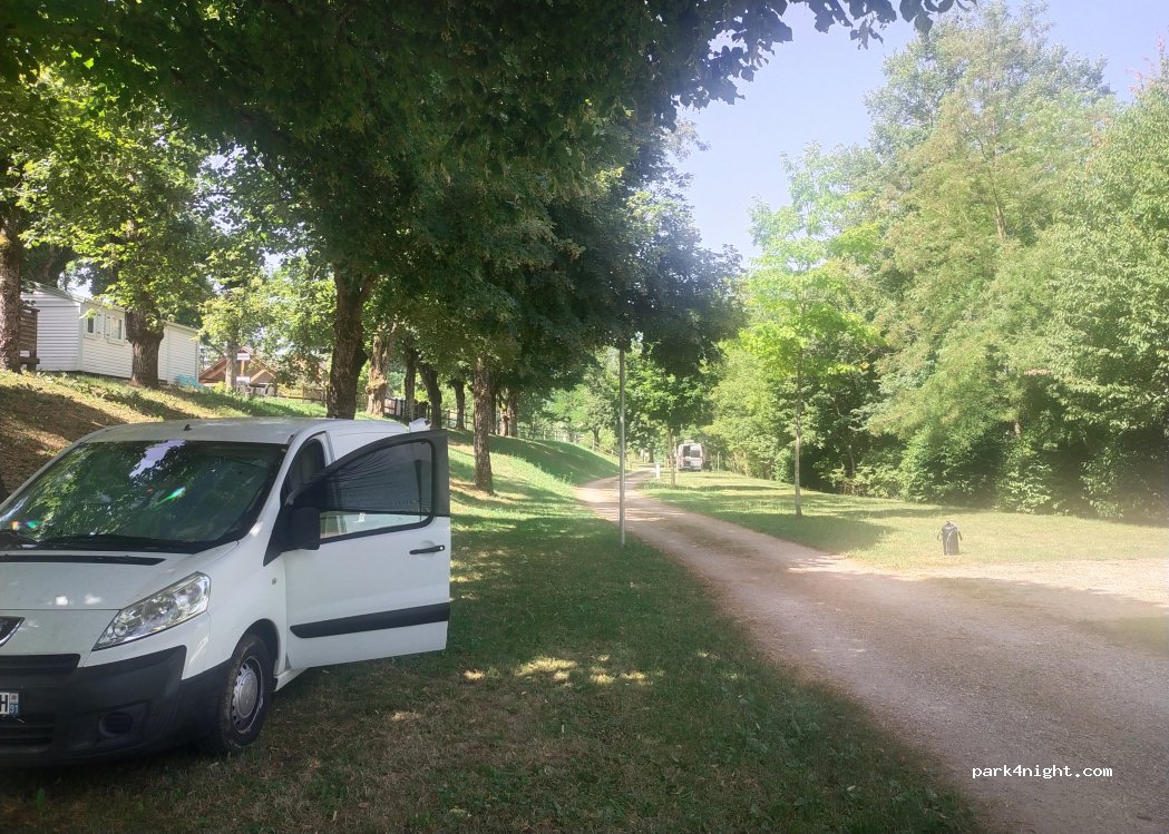 CAMPING MUNICIPAL DE GALINIERES — foto 5