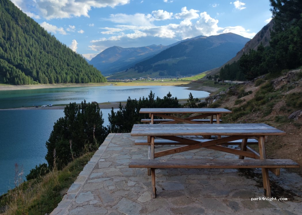 (23030) Livigno - Via della Val — foto 2