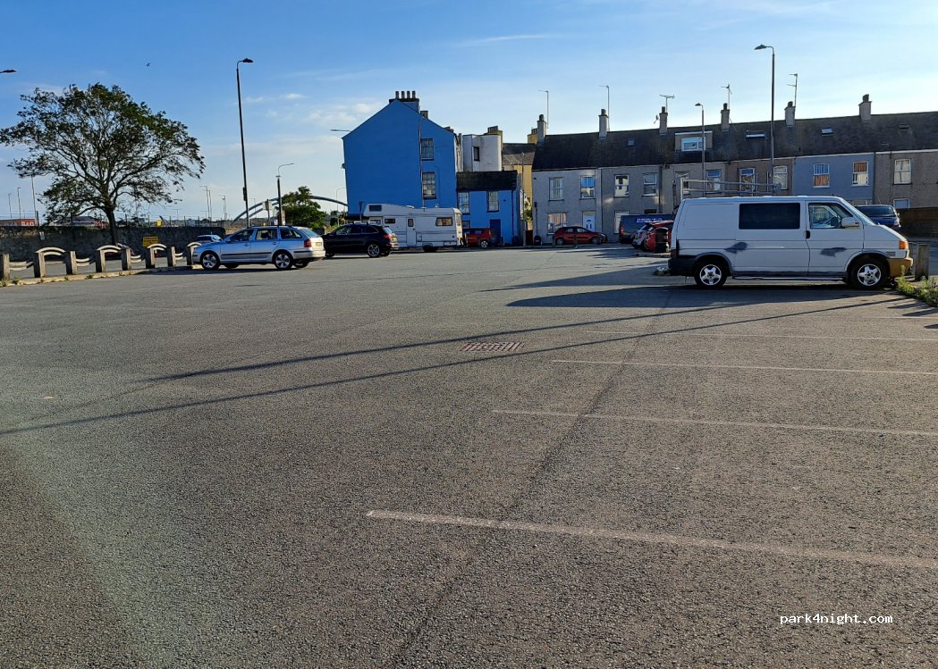 (LL65 1ED) Holyhead - 12 Water Street — foto
