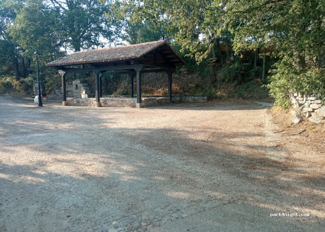 (24722) Rabanal del Camino - 28 Calle Real — foto