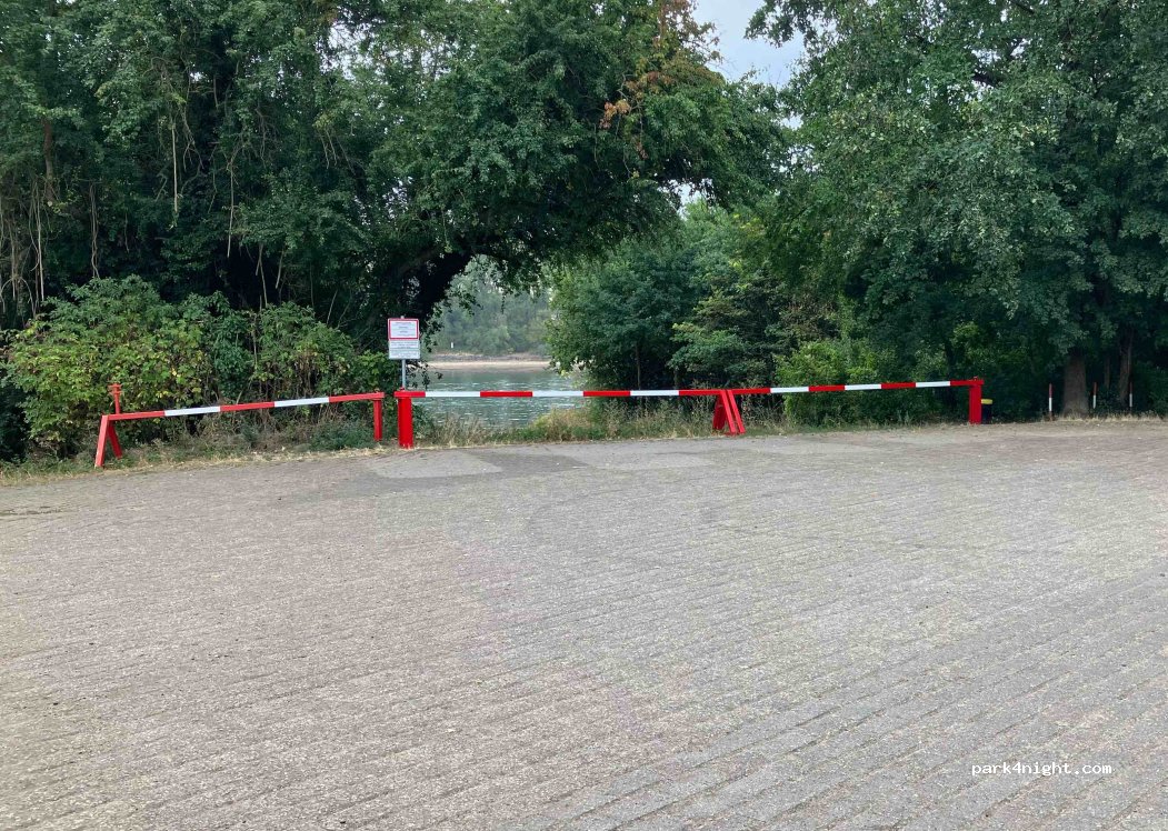 (67240) Bobenheim-Roxheim - Unnamed Road — foto 2