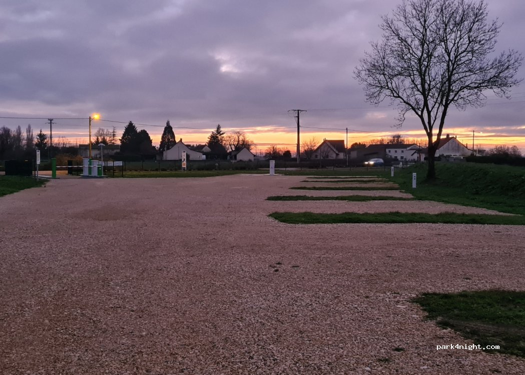 (71500) Bantanges - 740 Rue du Bourg — foto 4