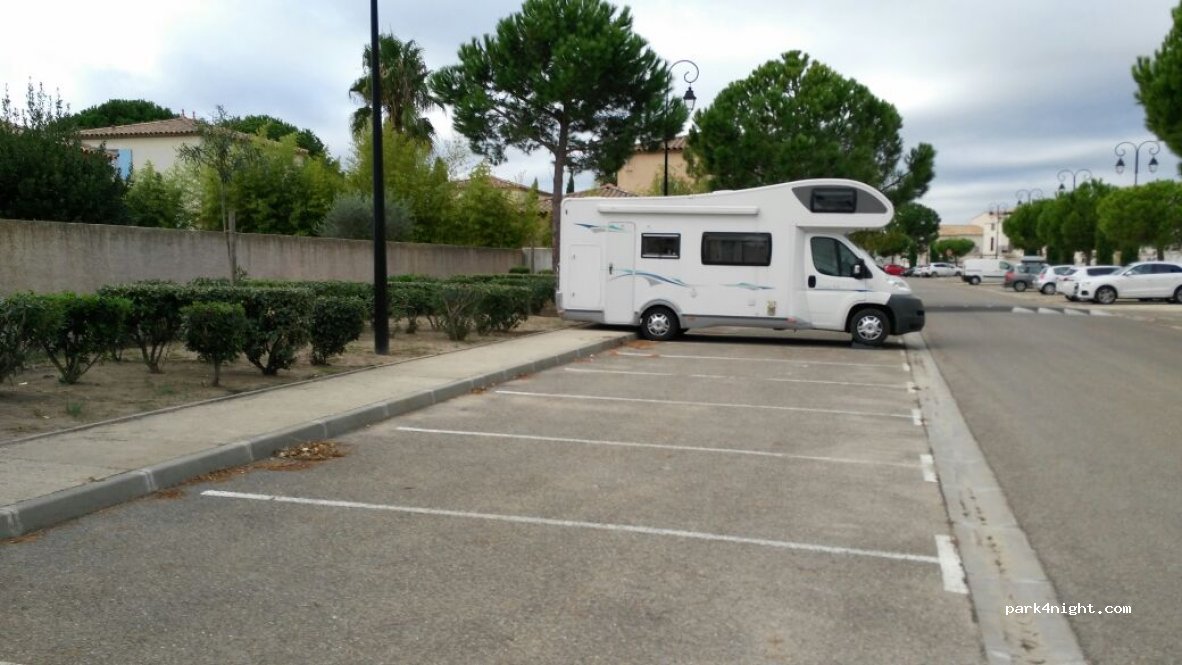 (30220) Aigues-Mortes - 326 Avenue de la Mont Joye — foto 2