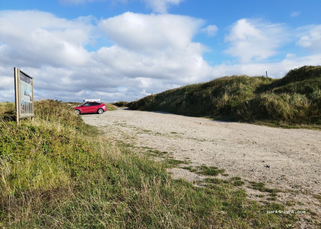 (Y35 XK7D) Wexford - Tilladavin — foto