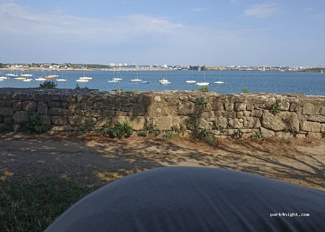 (56290) Port-Louis - 1 Rue de la Brèche — foto