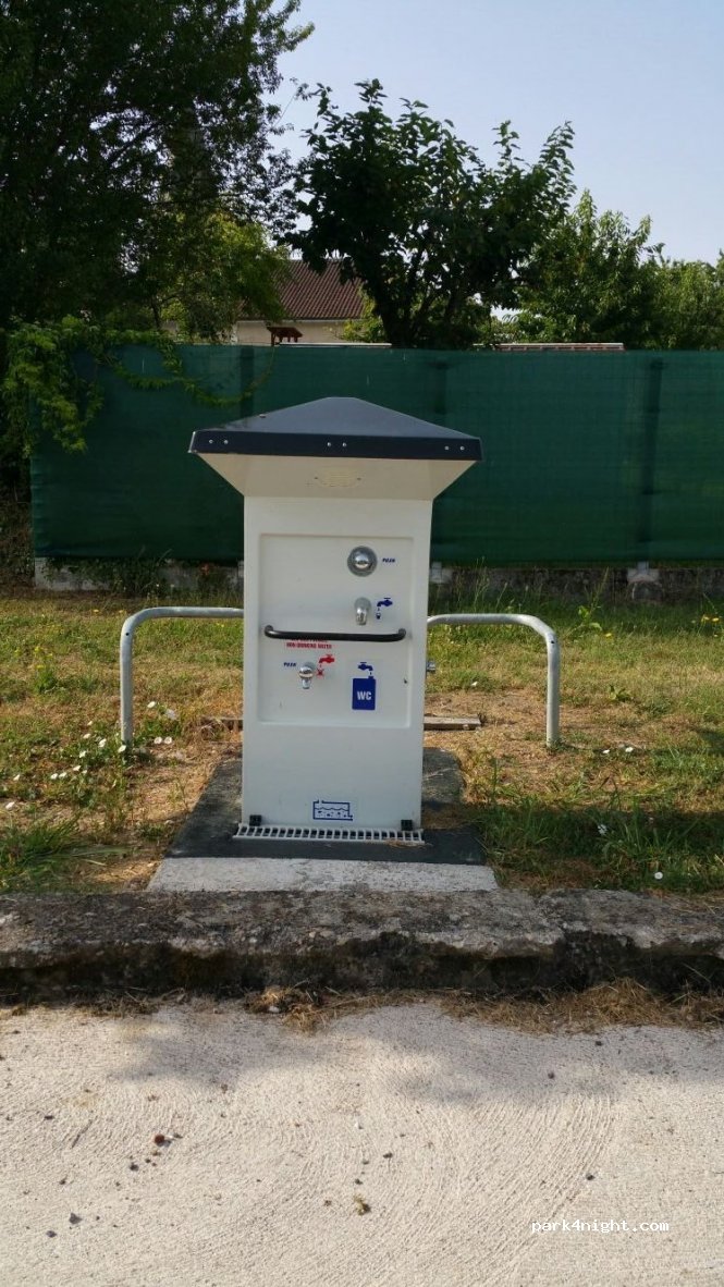 (24400) Saint-Michel-de-Double - Le Bourg — foto