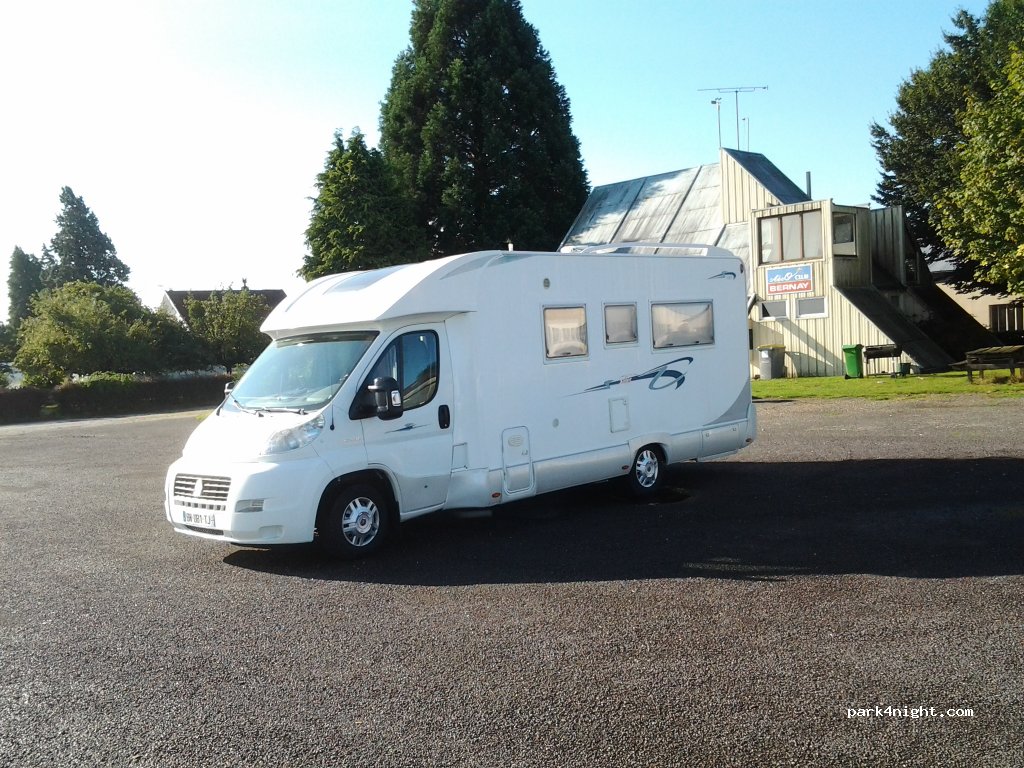 (27300) Bernay - 2492 Route de Thiberville — foto