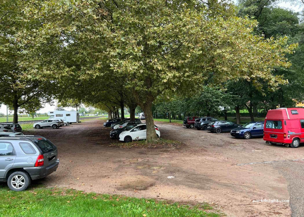 (79219) Staufen im Breisgau - 41 Münstertäler Straße — foto