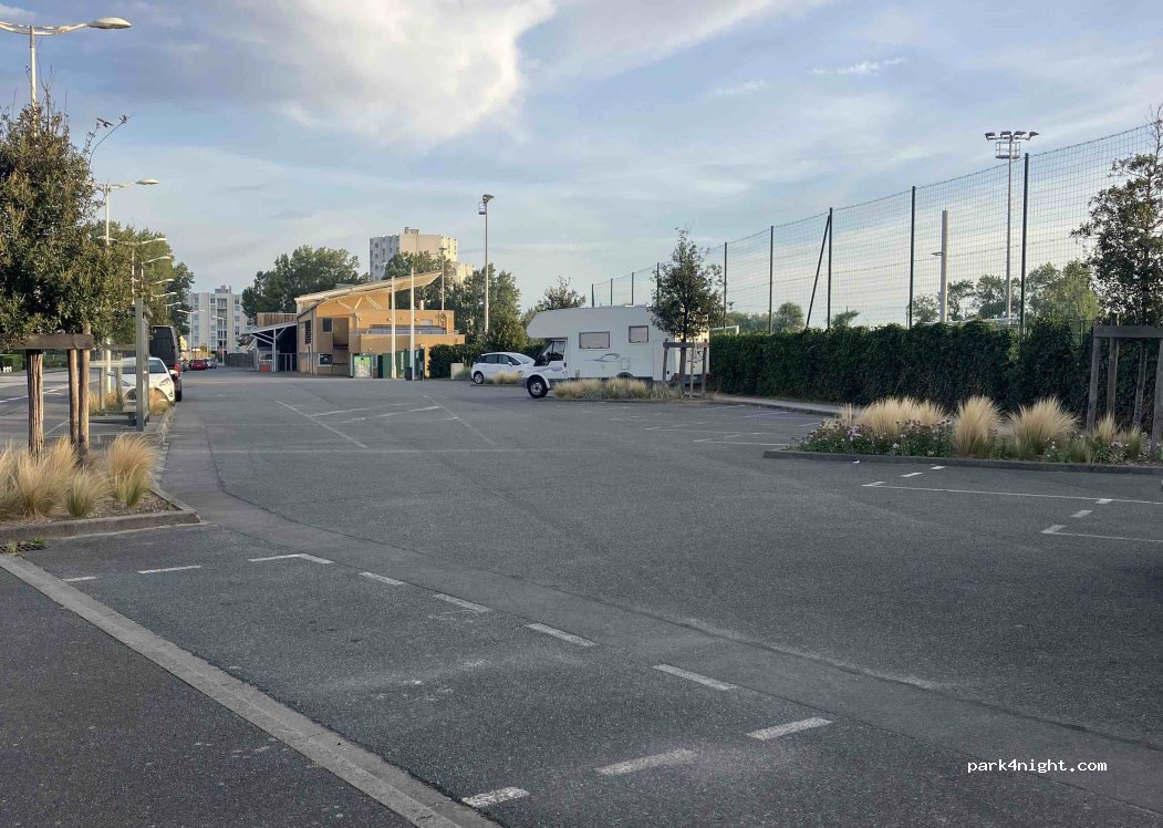 (59240) Dunkerque - 644 Boulevard de l'Europe — foto 5