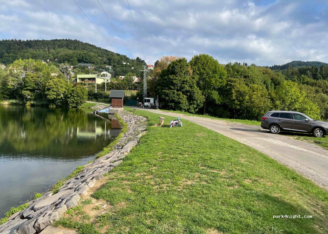 (969 81) Štiavnické Bane - Unnamed Road — foto