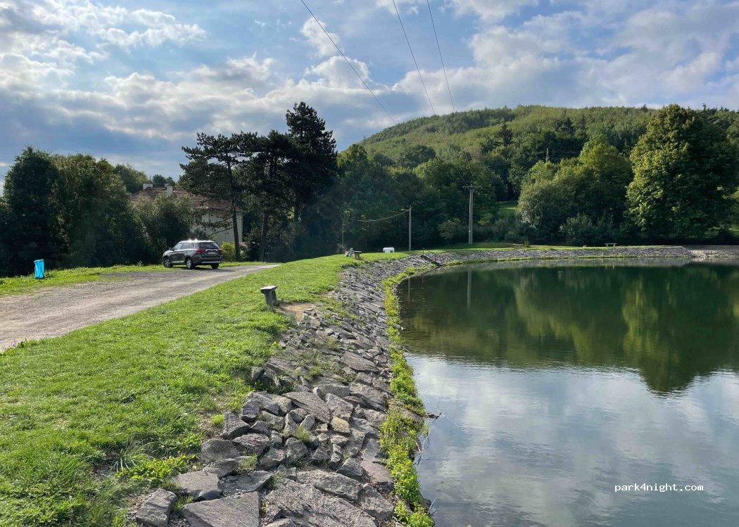 (969 81) Štiavnické Bane - Unnamed Road — foto 2