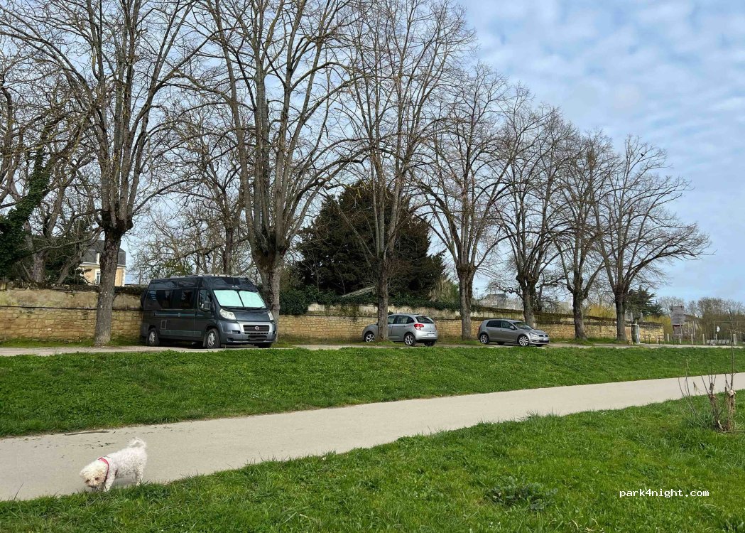 (86100) Châtellerault - Promenade des Acadiens — foto 5