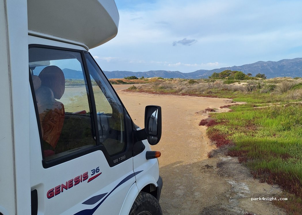 (230 53) Elafonisos - Unnamed Road — foto 3