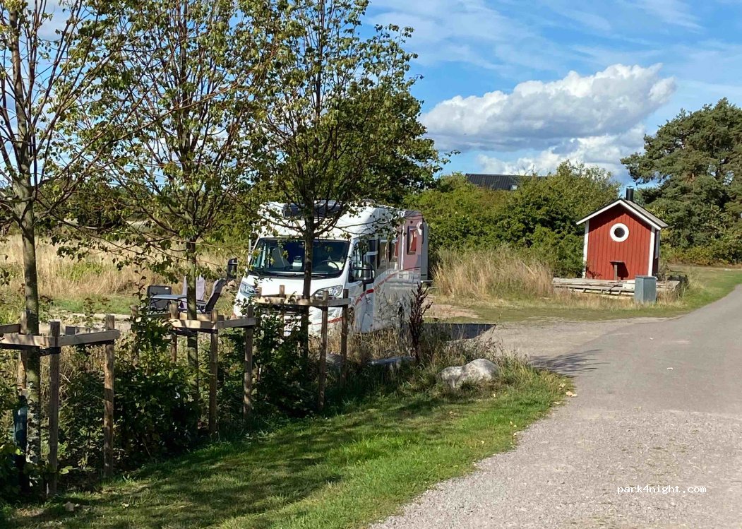 (388 94) Bottorps Hamn - Unnamed Road — foto 4
