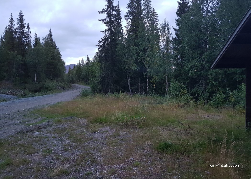 (920 64) Tärnaby - Unnamed Road — foto