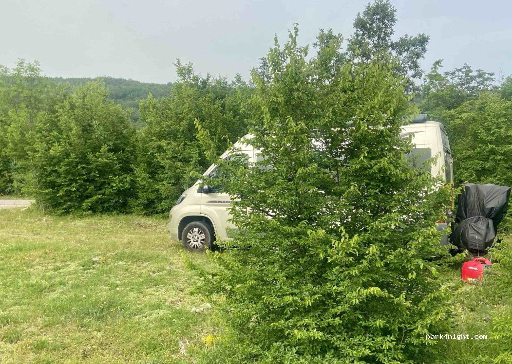 (99Q7+VF) Zaglavica, Drvar - Unnamed Road — foto 3