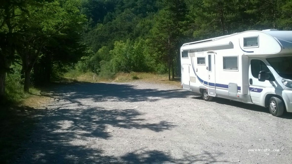 (05140) Aspres-sur-Buëch - 535 D1075 — foto
