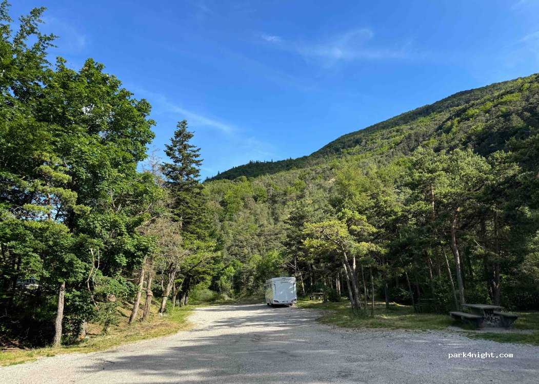 (05140) Aspres-sur-Buëch - 535 D1075 — foto 4
