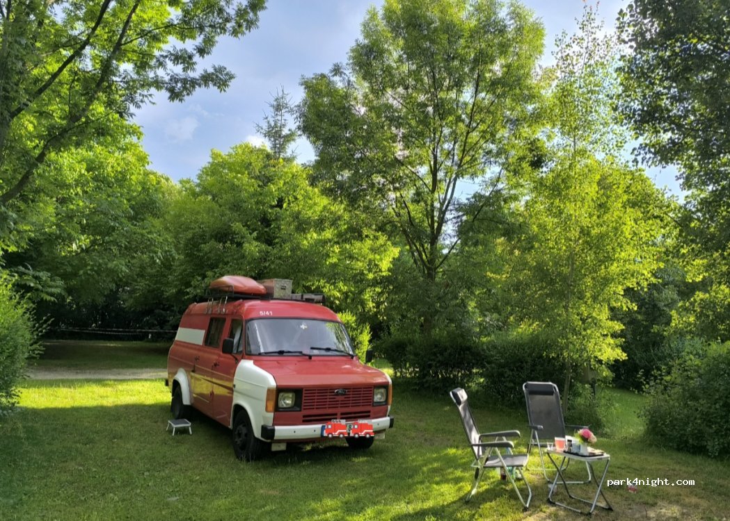 Campingul Vampirul — foto 5