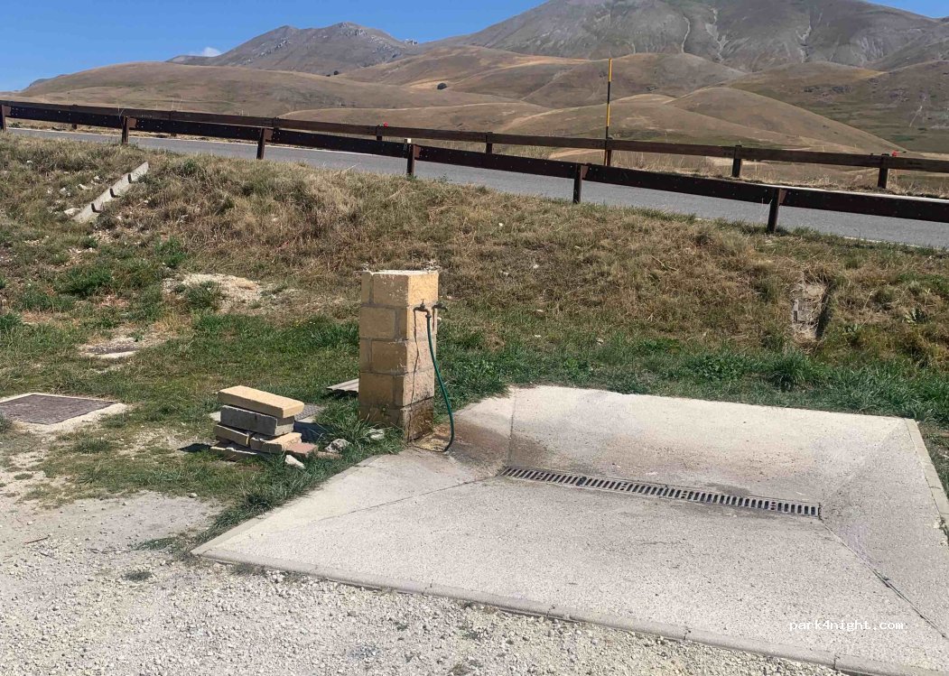 (06046) Castelluccio - SP477 — foto 5