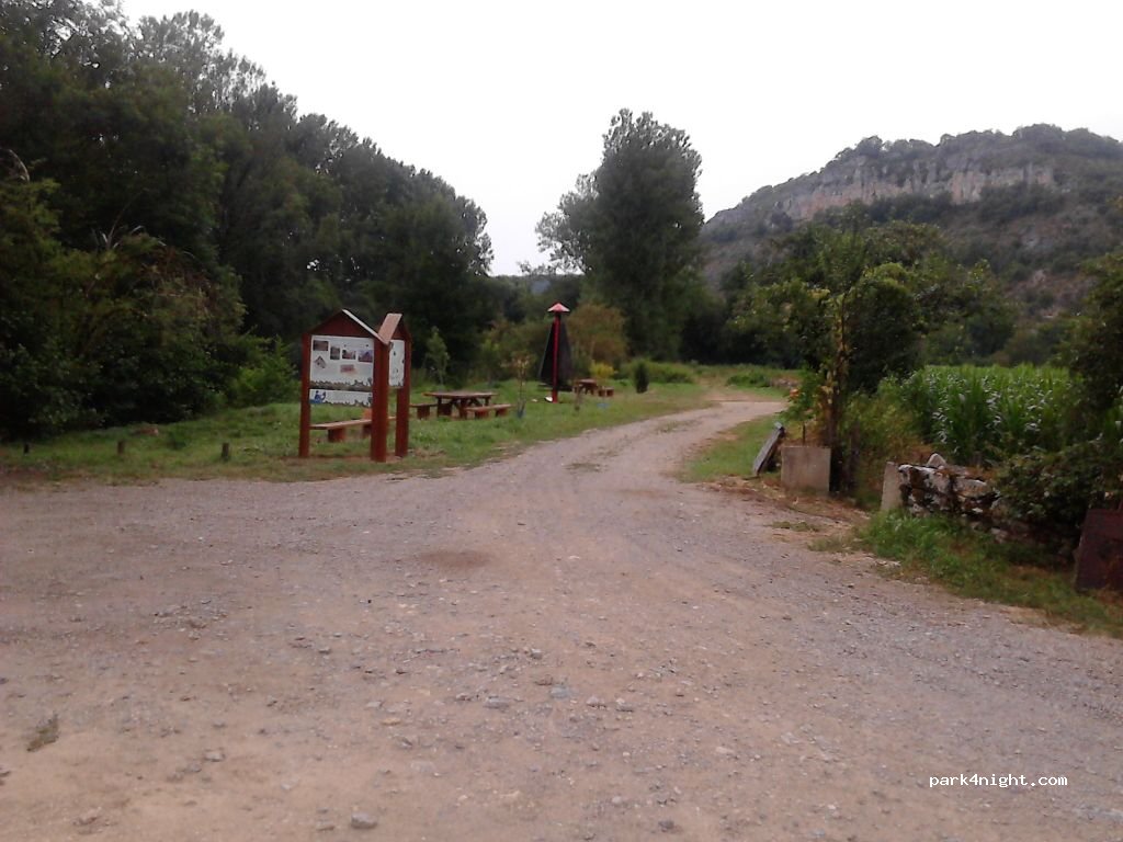 (46160) Marcilhac-sur-Célé - D82 — foto 2