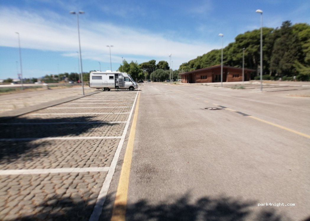 (74121) Taranto - — foto